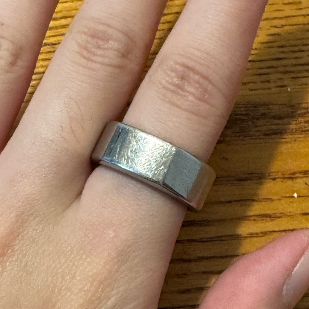OURA ring Gen 2